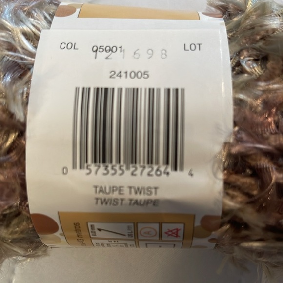 Yarn-Patons Twister - Picture 4 of 4